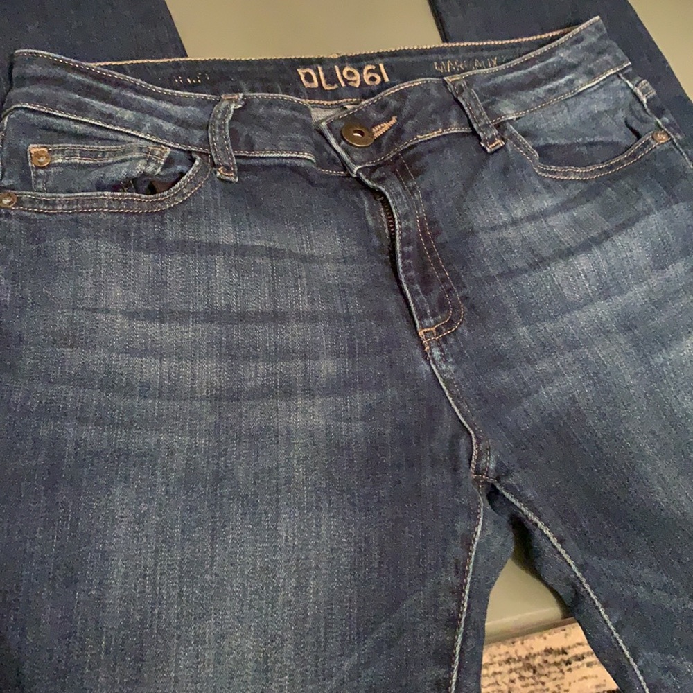 DL1961 Jeans - Picture 5 of 9